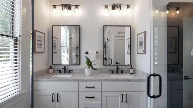 72 SE Walthall Street SE A, Atlanta, GA 30316