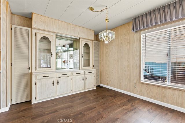 1701 S Thornburg Street 122, Santa Maria, CA 93458