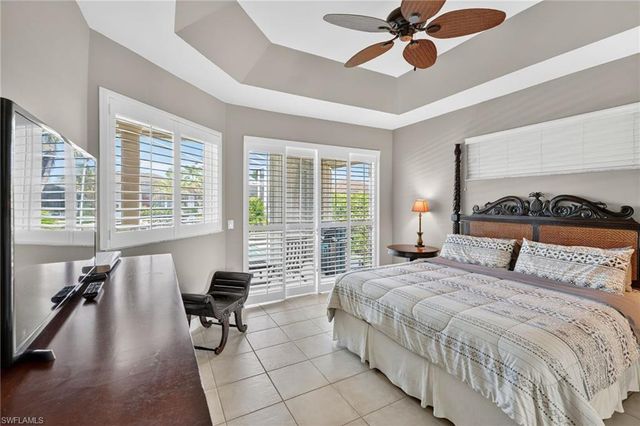 400 Waterleaf CT, Marco Island, FL 34145