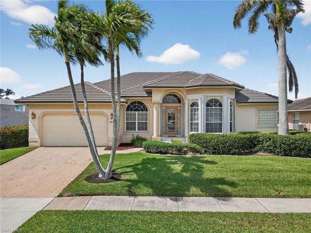400 Waterleaf CT, Marco Island, FL 34145