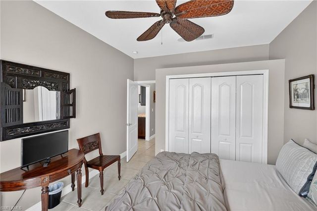 400 Waterleaf CT, Marco Island, FL 34145