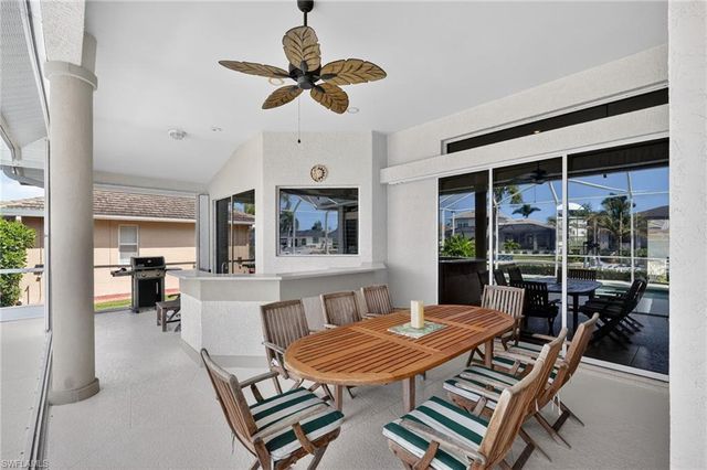 400 Waterleaf CT, Marco Island, FL 34145