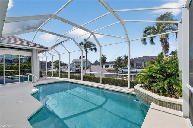400 Waterleaf CT, Marco Island, FL 34145