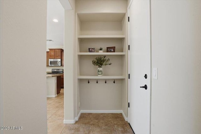 10265 E SABLE Avenue, Mesa, AZ 85212