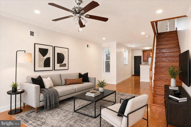 2653 S 6TH ST, Philadelphia, PA 19148