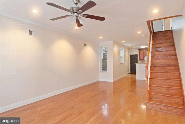 2653 S 6TH ST, Philadelphia, PA 19148