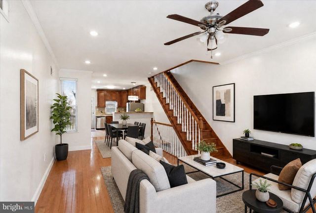 2653 S 6TH ST, Philadelphia, PA 19148