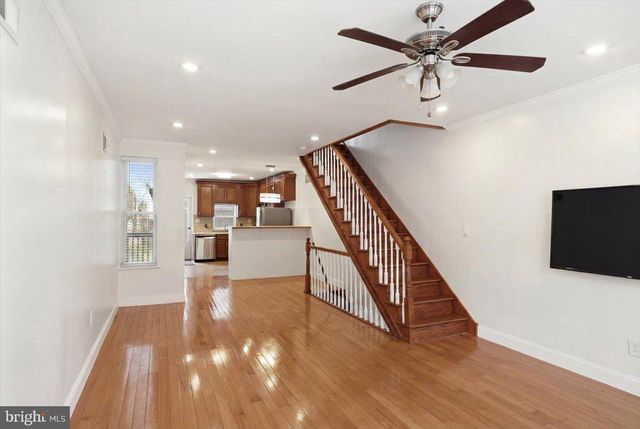 2653 S 6TH ST, Philadelphia, PA 19148