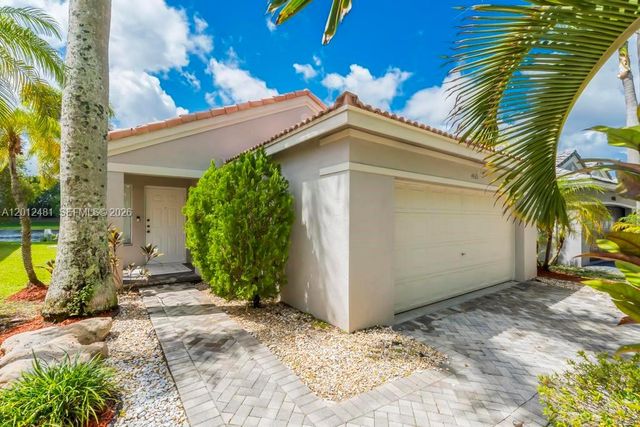 4421 Dogwood Cir, Weston, FL 33331