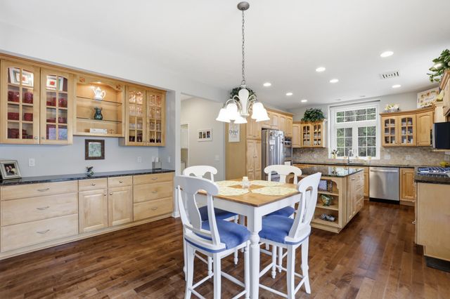 5859 Dix Drive NE, Belmont, MI 49306