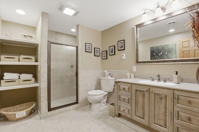 5859 Dix Drive NE, Belmont, MI 49306