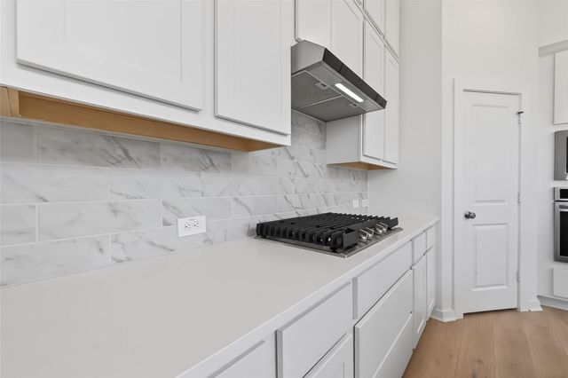 16739 Lake Austin Street, Cypress, TX 77433