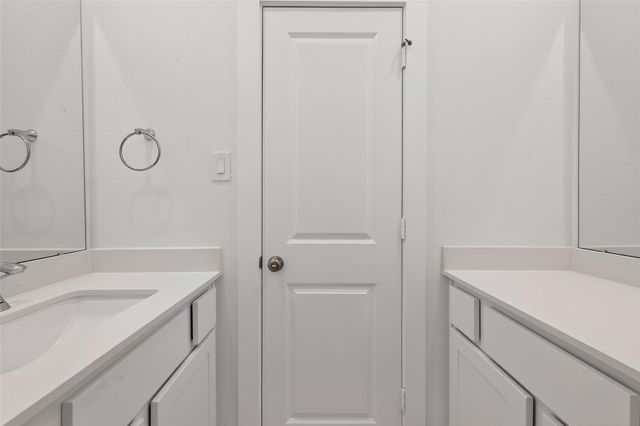 16739 Lake Austin Street, Cypress, TX 77433