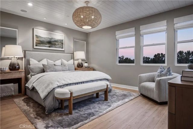 117 Sawtelle, Irvine, CA 92618