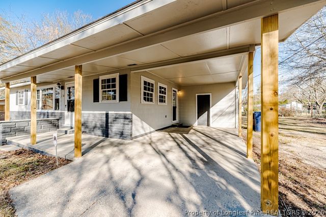 1004 Sommers Street, Sanford, NC 27330