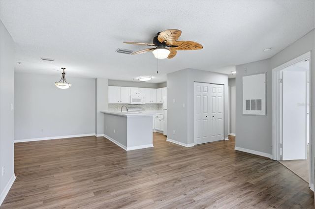 4057 CROCKERS LAKE BOULEVARD 16, Sarasota, FL 34238