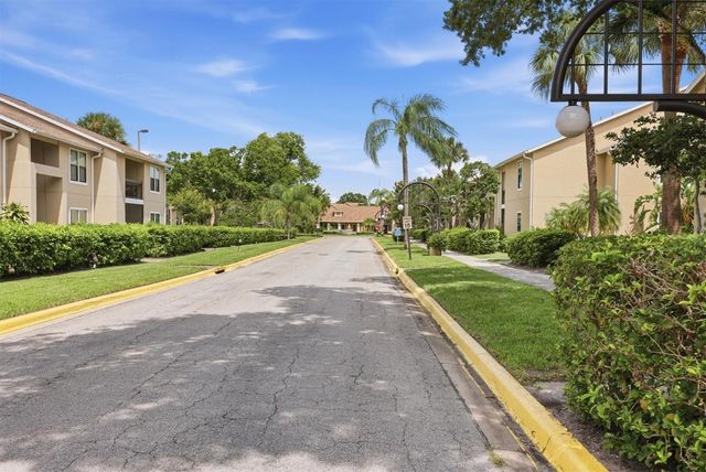 4057 CROCKERS LAKE BOULEVARD 16, Sarasota, FL 34238