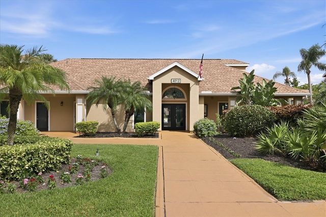 4057 CROCKERS LAKE BOULEVARD 16, Sarasota, FL 34238