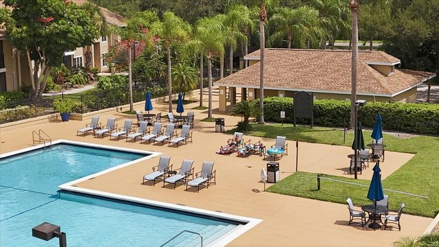 4057 CROCKERS LAKE BOULEVARD 16, Sarasota, FL 34238