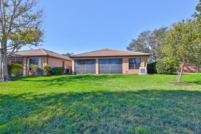 250 SILVER FALLS DRIVE, Apollo Beach, FL 33572