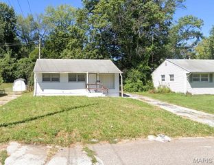 10435 Renfrew Drive, St Louis, MO 63137