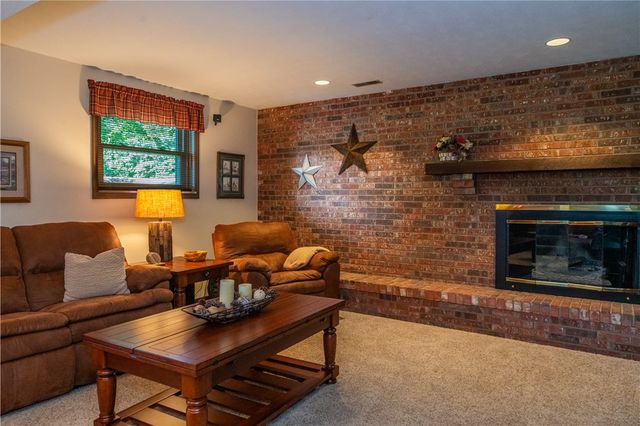 8972 Deep Forest Lane, Washington Twp, OH 45458