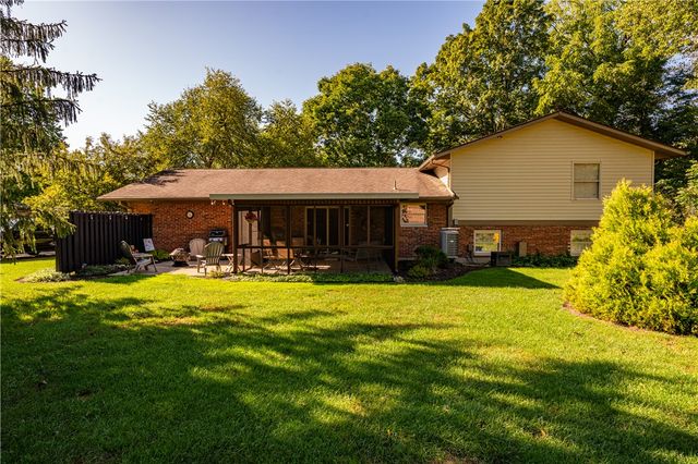 8972 Deep Forest Lane, Washington Twp, OH 45458