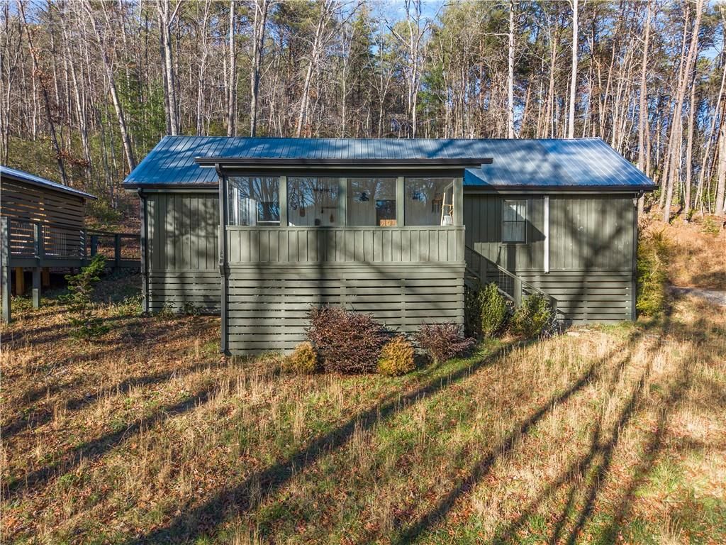 121 Waterfalls Way, Clarkesville, GA 30523