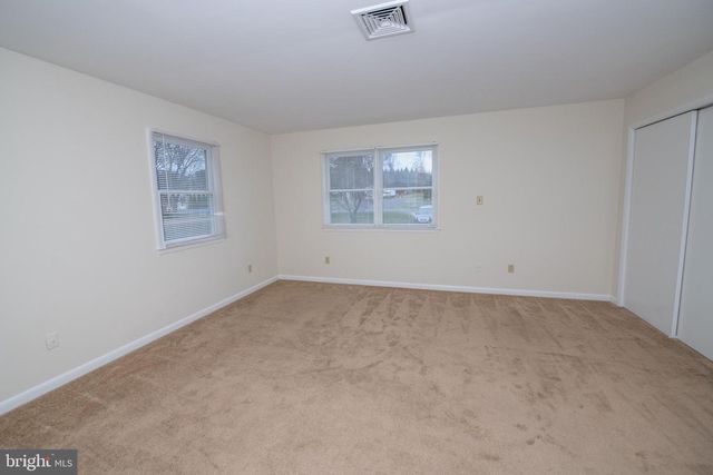 38 LINDEN AVE, Newtown, PA 18940