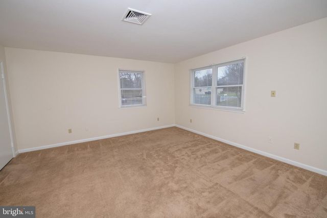 38 LINDEN AVE, Newtown, PA 18940