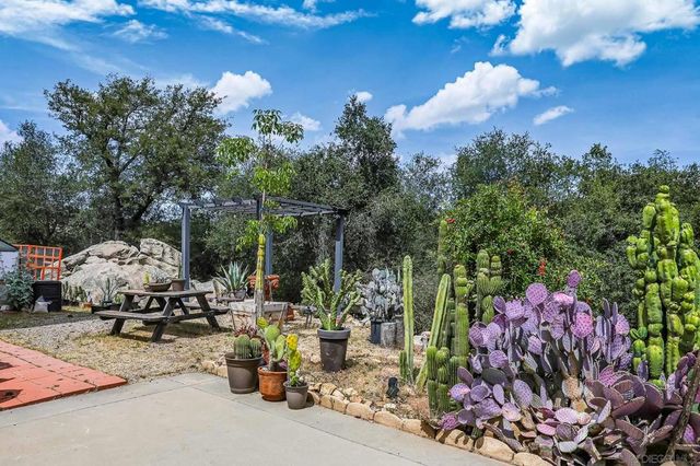 20841 Deerhorn Valley Rd, Jamul, CA 91935