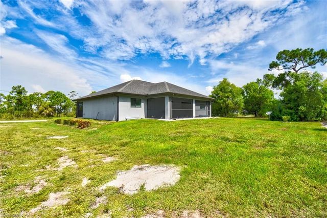 4725 Old Burnt Store RD N, Cape Coral, FL 33993