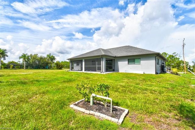 4725 Old Burnt Store RD N, Cape Coral, FL 33993
