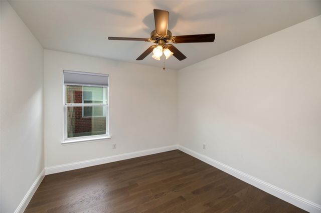 934 Plumeria Drive, Arlington, TX 76002