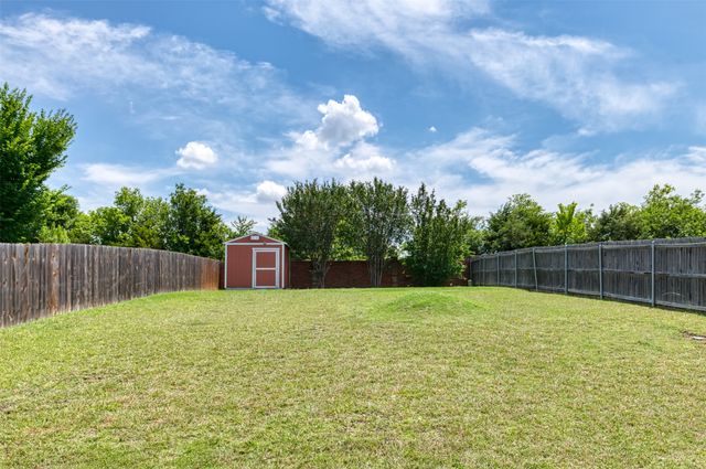 934 Plumeria Drive, Arlington, TX 76002