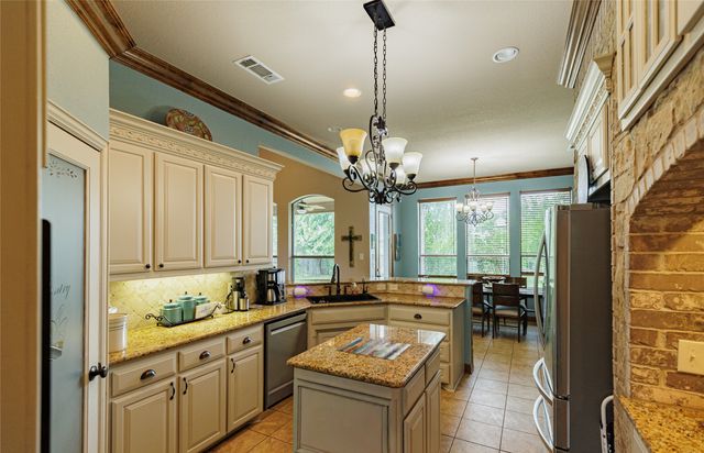 123 Vista Drive, Decatur, TX 76234