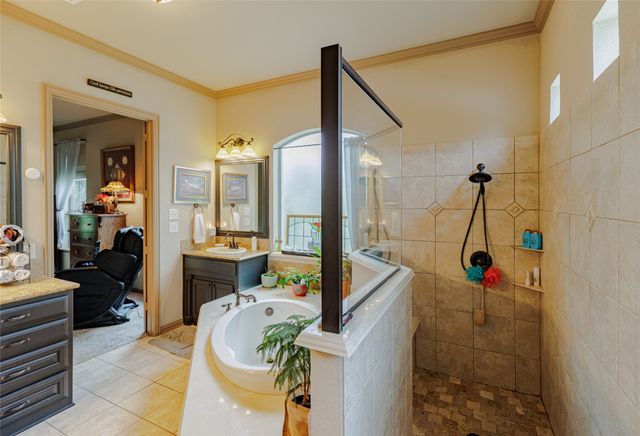 123 Vista Drive, Decatur, TX 76234