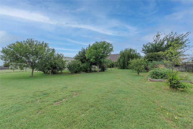 123 Vista Drive, Decatur, TX 76234