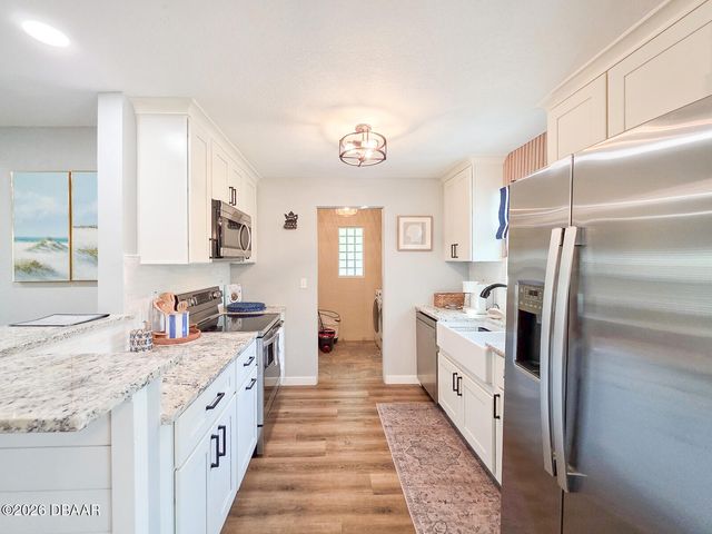 1807 Golfview Boulevard, South Daytona, FL 32119