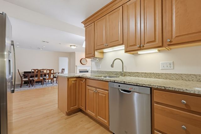 1 Lenox St 205, Norwood, MA 02062