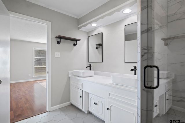 331 County Road 2106, Pittsburg, TX 75686