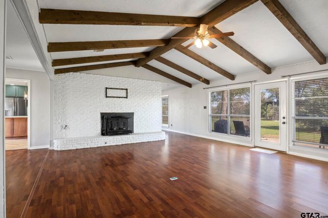 331 County Road 2106, Pittsburg, TX 75686