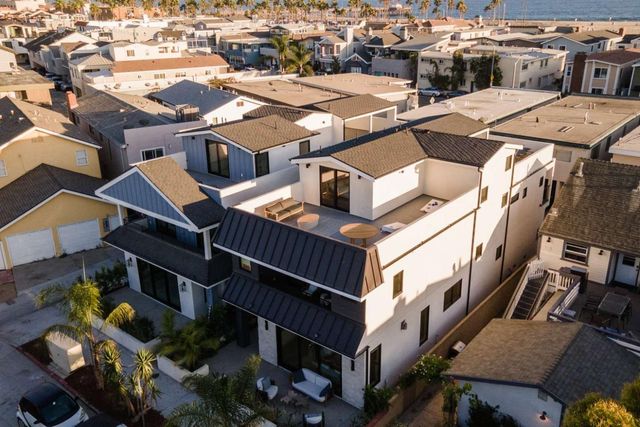 315 E Bay Ave, Newport Beach, CA 92661