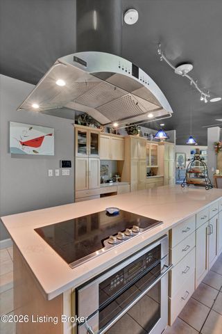 3257 Lands End, New Albany, IN 47150