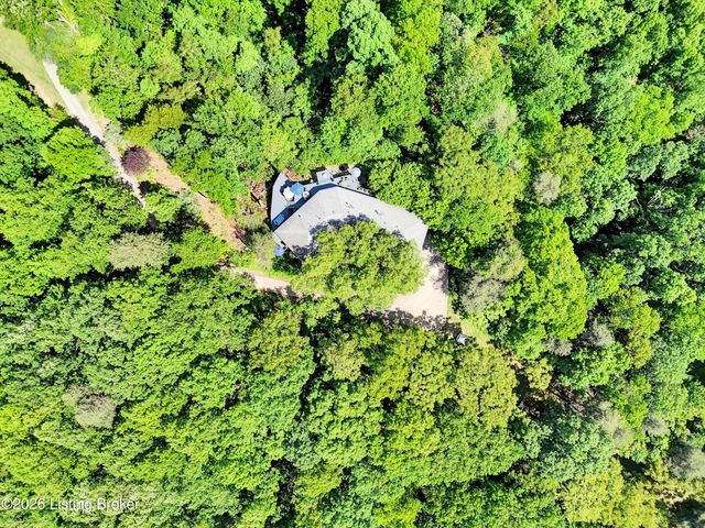 3257 Lands End, New Albany, IN 47150