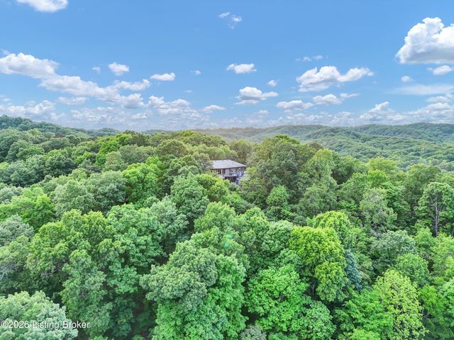 3257 Lands End, New Albany, IN 47150