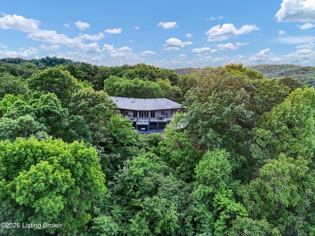 3257 Lands End, New Albany, IN 47150