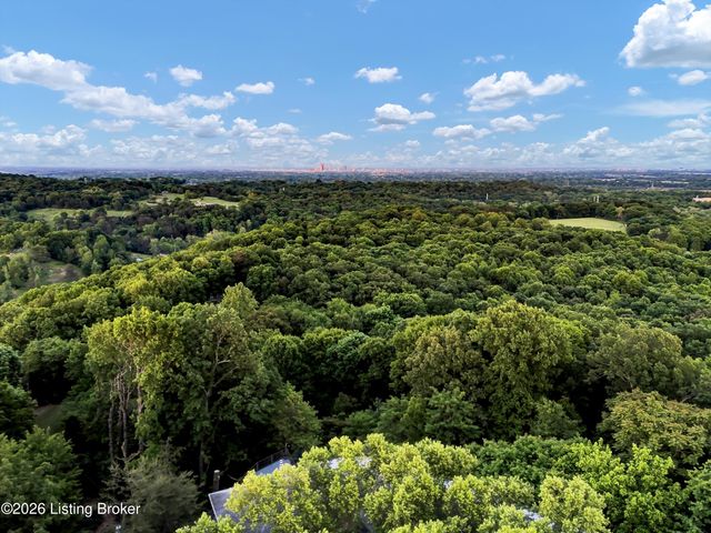 3257 Lands End, New Albany, IN 47150