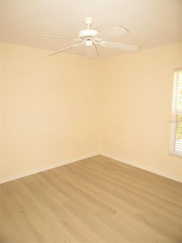 8171 ROCLIFF AVENUE, North Port, FL 34287