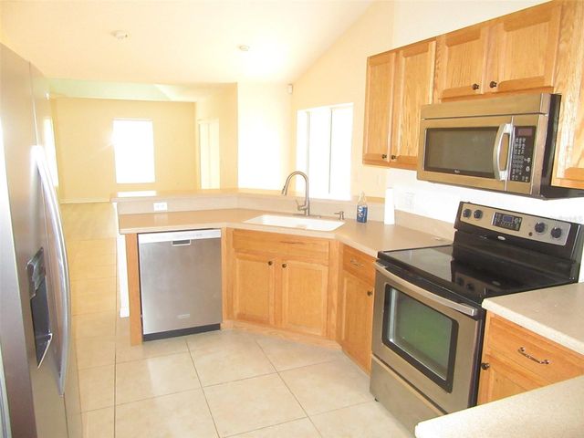 8171 ROCLIFF AVENUE, North Port, FL 34287